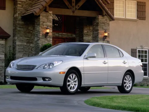 Silver 2004 Lexus ES 330 for sale in Kansas City, MO