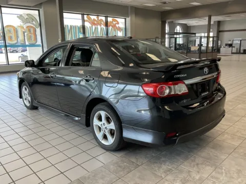 More photos of 2011 Toyota Corolla S at Jay Wolfe Auto Outlet, MO