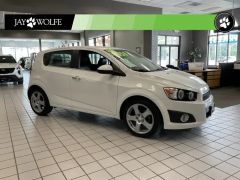 White 2015 Chevrolet Sonic LTZ for sale in Kansas City, MO