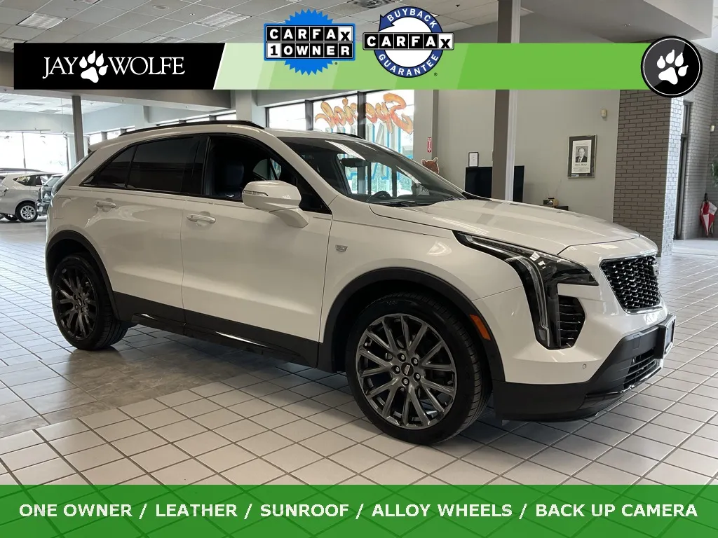 White 2020 Cadillac XT4 Sport for sale in Kansas City, MO