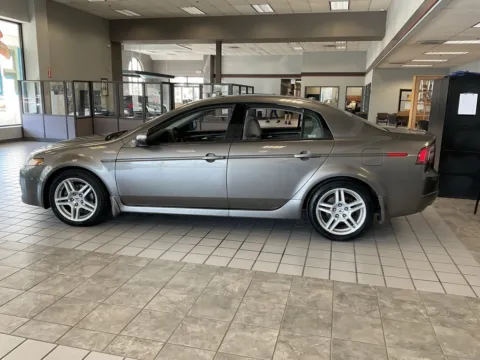 More photos of 2008 Acura TL 3.2 at Jay Wolfe Auto Outlet, MO