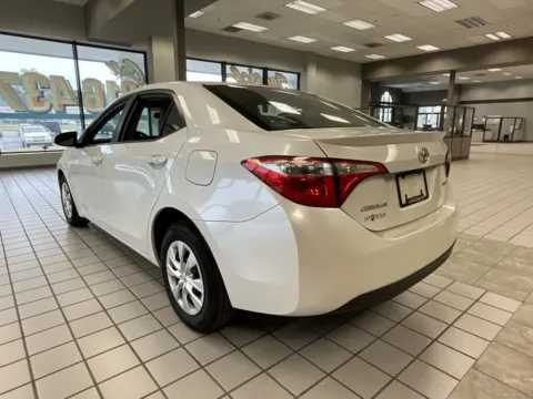 More photos of 2014 Toyota Corolla LE at Jay Wolfe Auto Outlet, MO