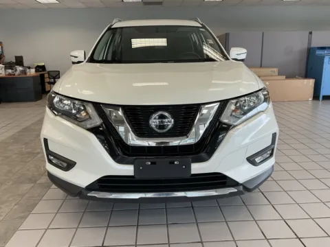 Photos of 2018 Nissan Rogue SV for sale in Kansas City, MO at Jay Wolfe Auto Outlet