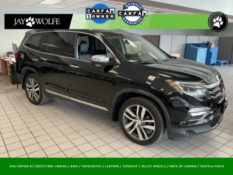 Black 2017 Honda Pilot Touring for sale in Kansas City, MO