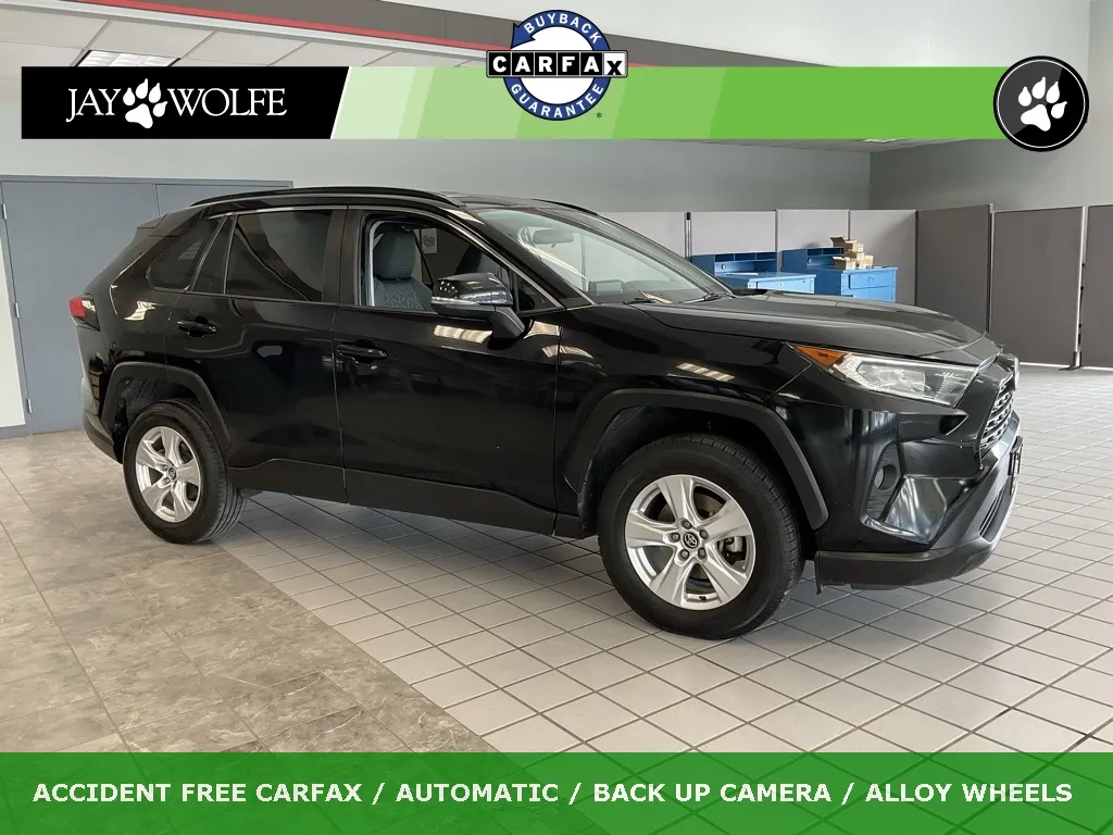 2020 Toyota RAV4 XLE for sale in Kansas City, MO