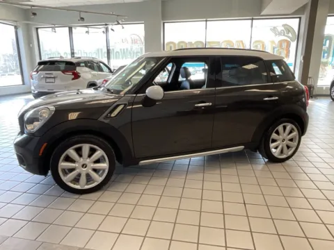 Another view of 2015 MINI Cooper S Countryman for sale in Kansas City, MO at Jay Wolfe Auto Outlet