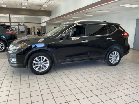 Another view of 2017 Nissan Rogue SV for sale in Kansas City, MO at Jay Wolfe Auto Outlet