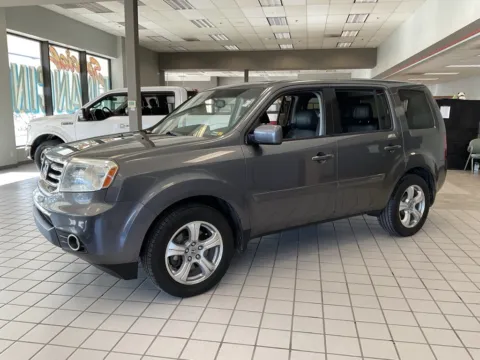 Another view of 2015 Honda Pilot EX-L for sale in Kansas City, MO at Jay Wolfe Auto Outlet