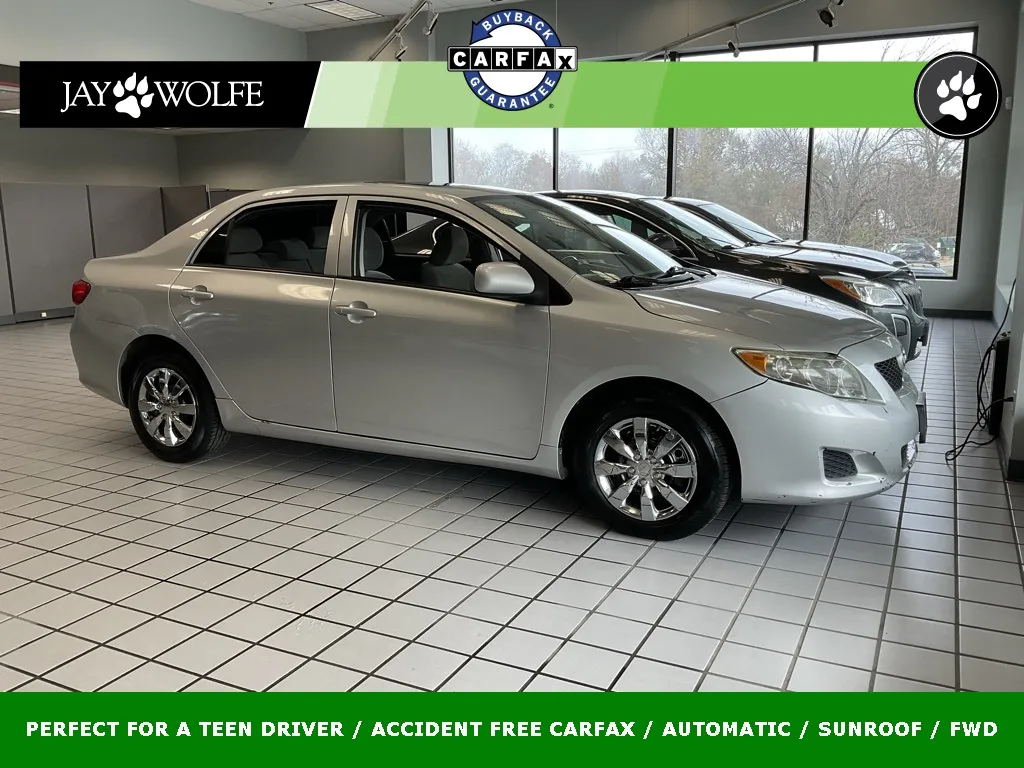 2010 Toyota Corolla LE for sale in Kansas City, MO
