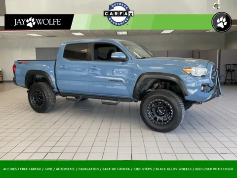 Blue 2019 Toyota Tacoma TRD Off-Road for sale in Kansas City, MO
