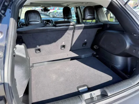 Another view of 2022 Jeep Cherokee Limited for sale in Gulfport, MS at Champion Chrysler Dodge Jeep Ram