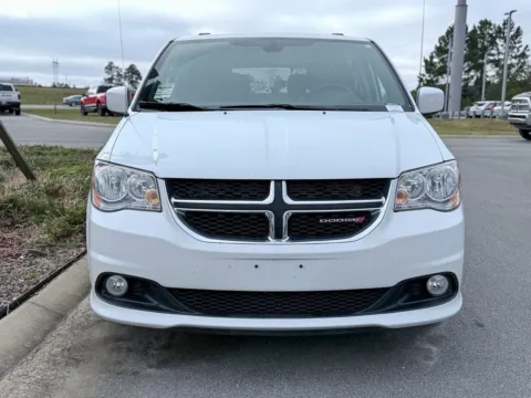 Photos of 2019 Dodge Grand Caravan SXT for sale in Gulfport, MS at Champion Chrysler Dodge Jeep Ram