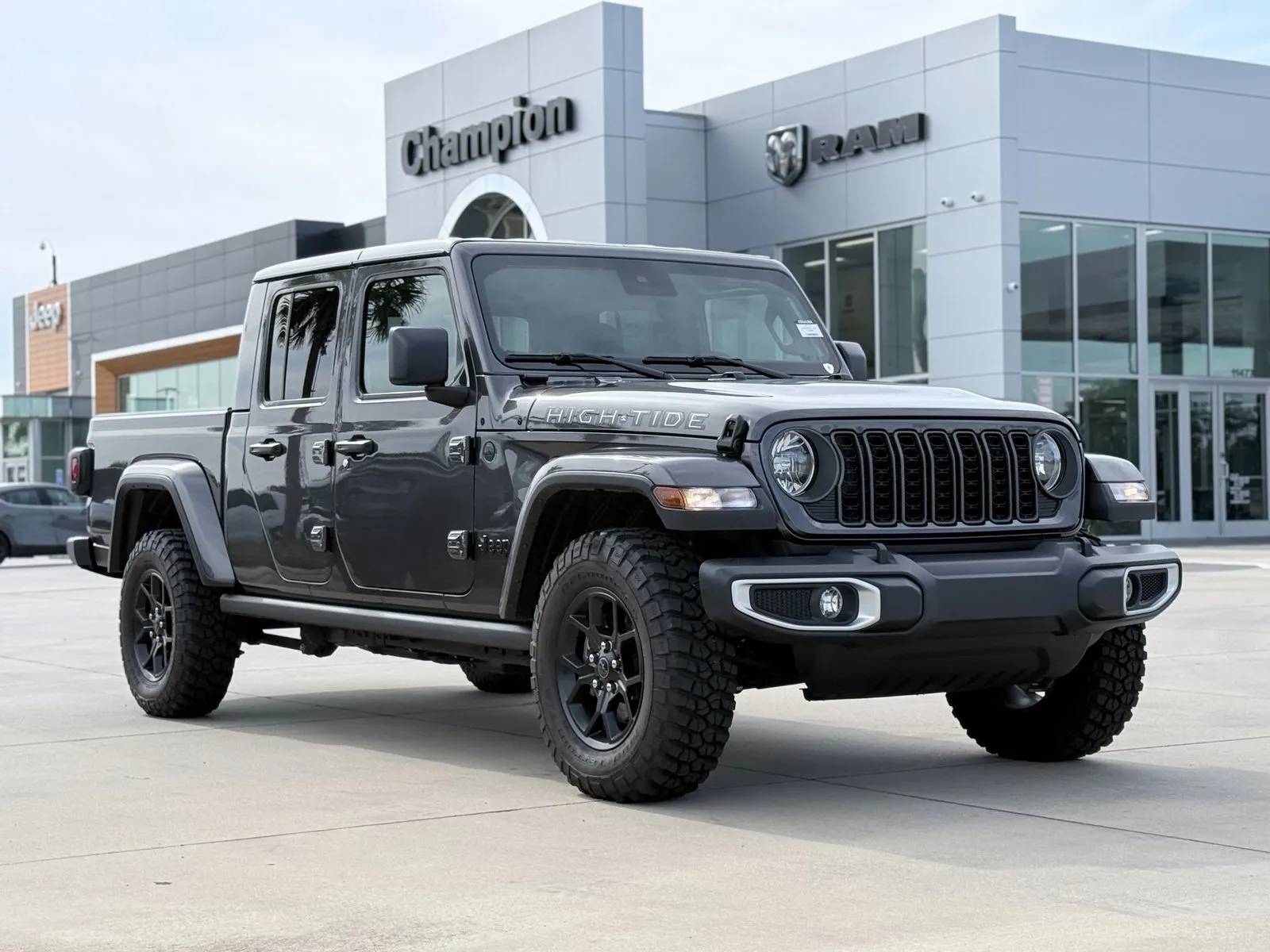 Gray 2025 Jeep Gladiator High Tide for sale in Gulfport, MS