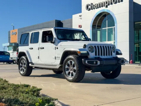 White 2018 Jeep Wrangler Unlimited Sahara for sale in Gulfport, MS