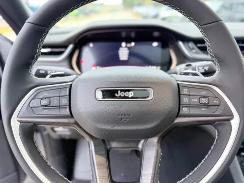 Photos of 2025 Jeep Grand Cherokee L Limited for sale in Gulfport, MS at Champion Chrysler Dodge Jeep Ram