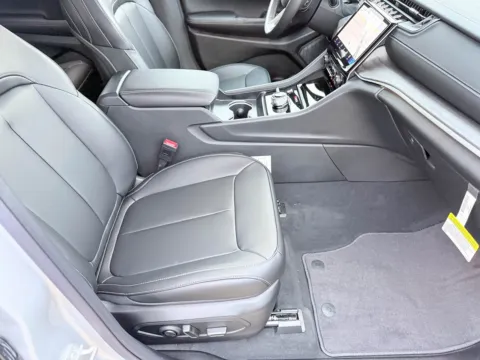 More photos of 2025 Jeep Grand Cherokee L Limited at Champion Chrysler Dodge Jeep Ram, MS