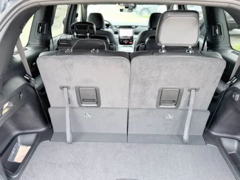 More photos of 2025 Jeep Grand Cherokee L Limited at Champion Chrysler Dodge Jeep Ram, MS