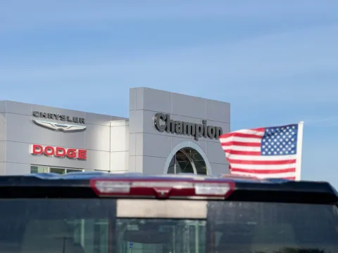 More photos of 2023 GMC Sierra 2500HD SLT at Champion Chrysler Dodge Jeep Ram, MS