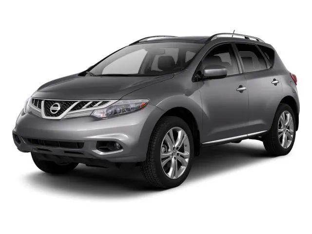 2010 Nissan Murano LE's photo