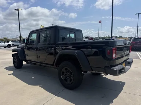 More photos of 2026 Jeep Gladiator Sport at Champion Chrysler Dodge Jeep Ram, MS