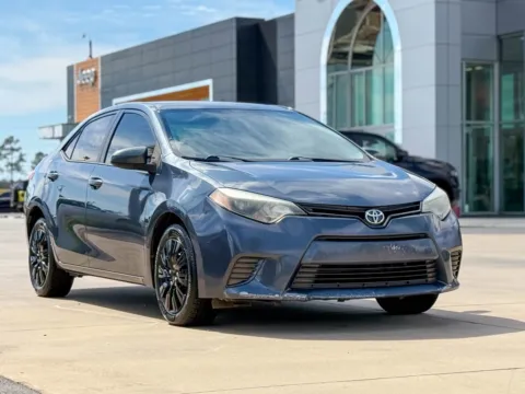 Gray 2015 Toyota Corolla L for sale in Gulfport, MS
