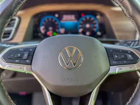 Photos of 2025 Volkswagen Atlas 2.0T SE w/Technology for sale in Gulfport, MS at Champion Chrysler Dodge Jeep Ram