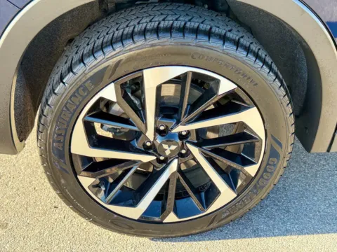 More photos of 2024 Mitsubishi Outlander SE at Champion Chrysler Dodge Jeep Ram, MS