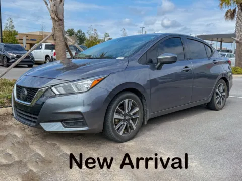 Gray 2021 Nissan Versa SV for sale in Gulfport, MS