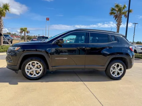 More photos of 2024 Jeep Compass Latitude at Champion Chrysler Dodge Jeep Ram, MS