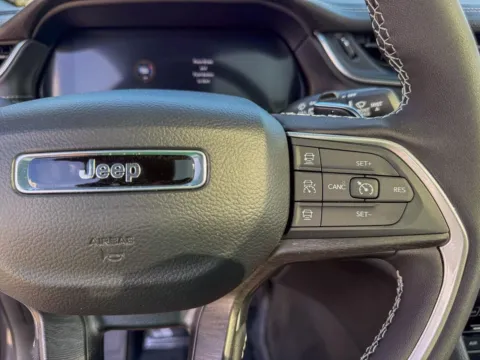 More photos of 2025 Jeep Grand Cherokee L Limited at Champion Chrysler Dodge Jeep Ram, MS