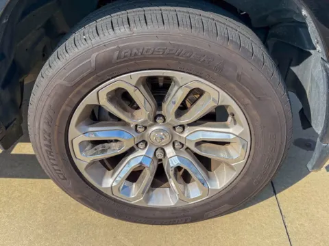 More photos of 2022 Ram 1500 Laramie at Champion Chrysler Dodge Jeep Ram, MS