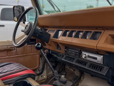 More photos of 1995 Jeep Wrangler S at Champion Chrysler Dodge Jeep Ram, MS