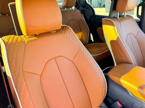 More photos of 2026 Chrysler Pacifica Pinnacle at Champion Chrysler Dodge Jeep Ram, MS