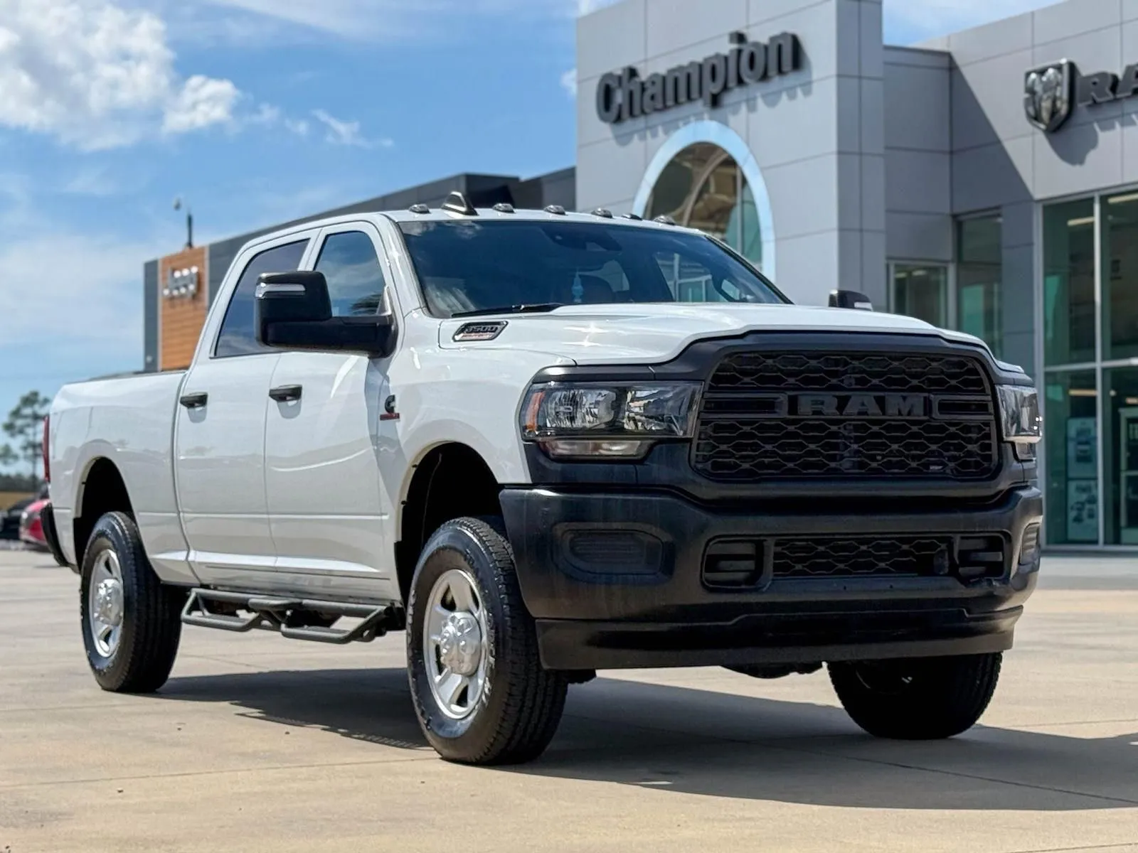 White 2024 Ram 3500 Tradesman for sale in Gulfport, MS