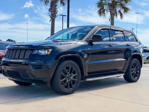 Another view of 2022 Jeep Grand Cherokee WK Laredo X for sale in Gulfport, MS at Champion Chrysler Dodge Jeep Ram