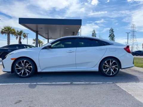 More photos of 2017 Honda Civic Sedan Si at Champion Chrysler Dodge Jeep Ram, MS