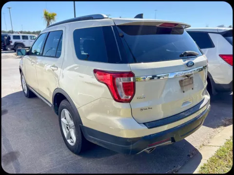 More photos of 2018 Ford Explorer XLT at Champion Chrysler Dodge Jeep Ram, MS