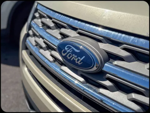 Photos of 2018 Ford Explorer XLT for sale in Gulfport, MS at Champion Chrysler Dodge Jeep Ram