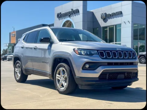 Silver 2023 Jeep Compass Latitude for sale in Gulfport, MS