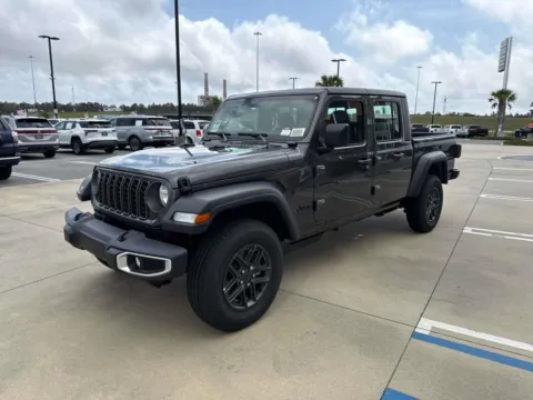 Another view of 2026 Jeep Gladiator Sport for sale in Gulfport, MS at Champion Chrysler Dodge Jeep Ram