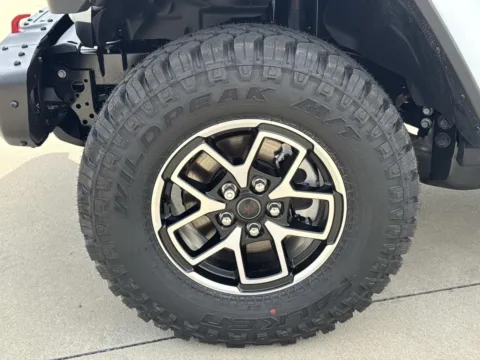 More photos of 2026 Jeep Gladiator Rubicon X at Champion Chrysler Dodge Jeep Ram, MS