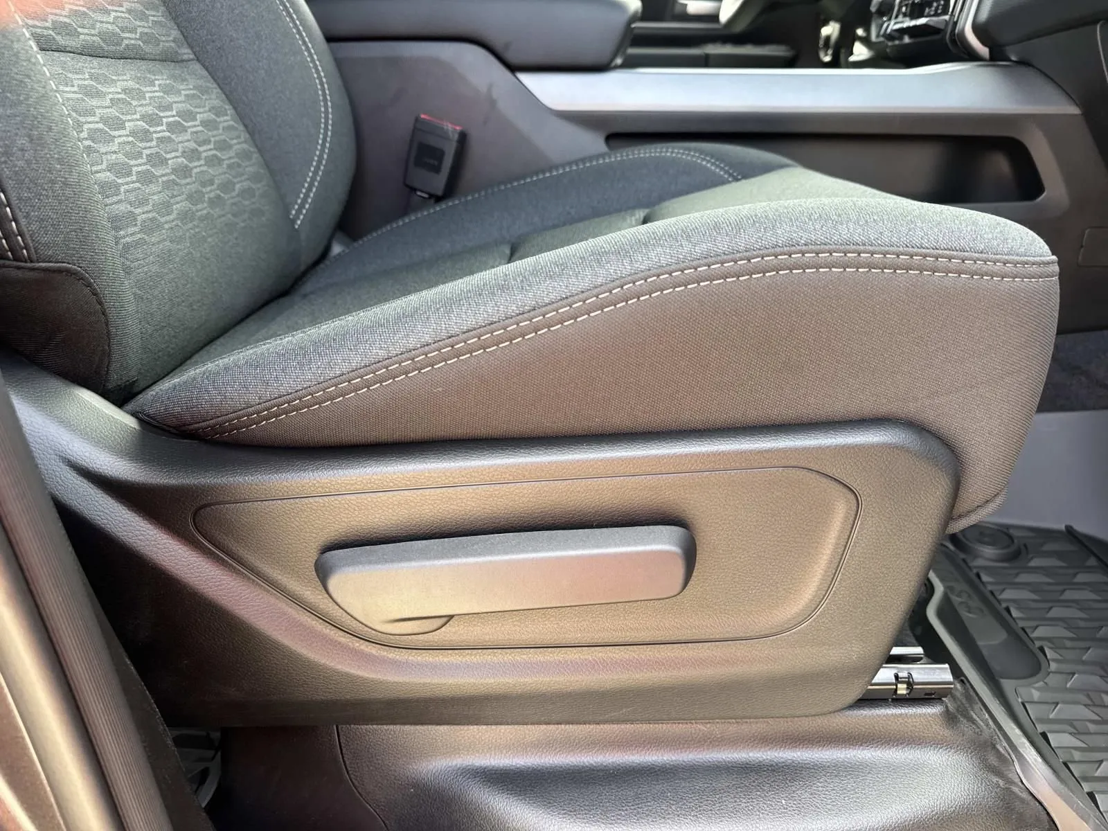 2026 RAM 1500 Big Horn/Lone Star - Photo 12