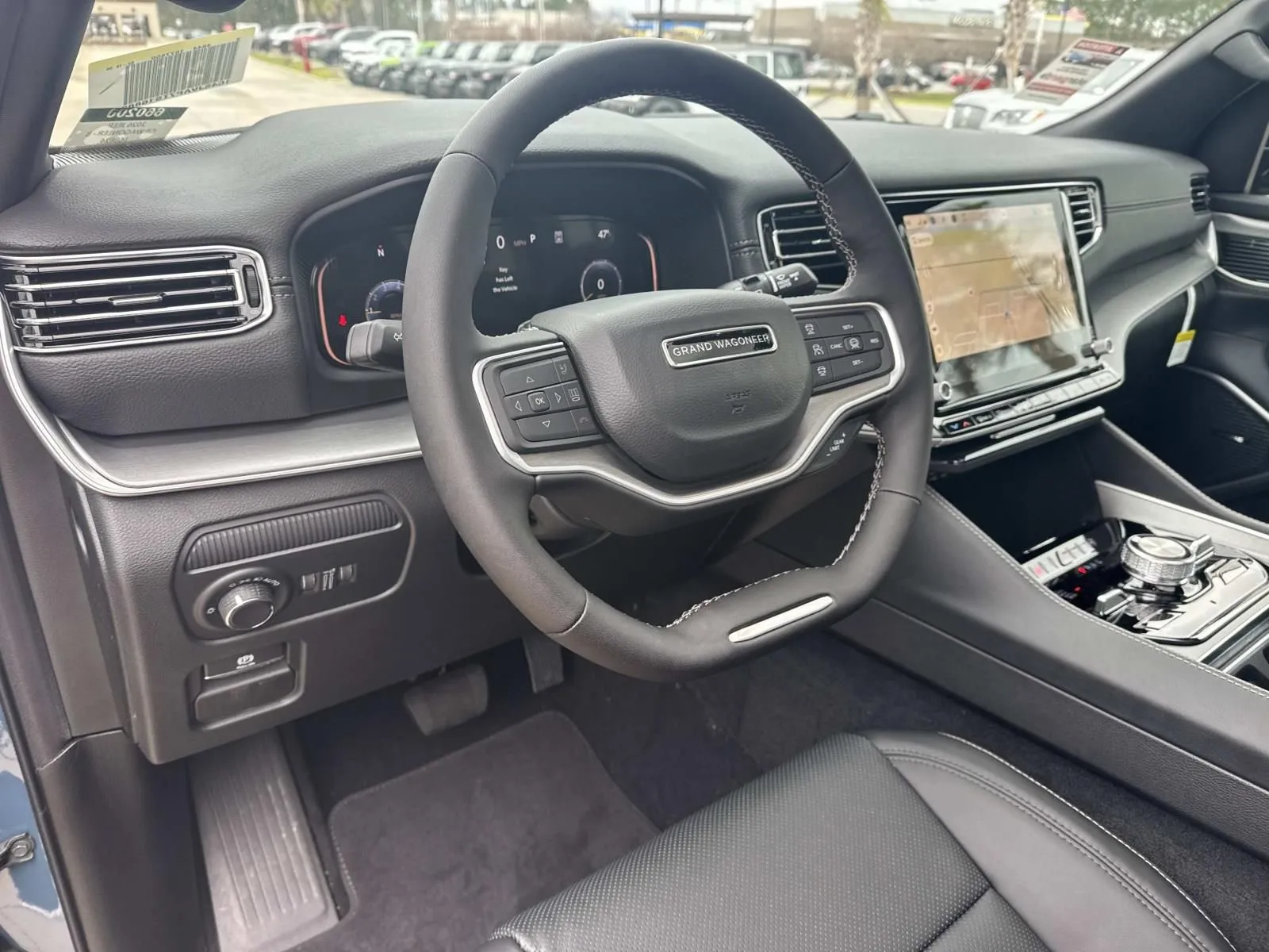 2026 Jeep Grand Wagoneer Upland - Photo 18