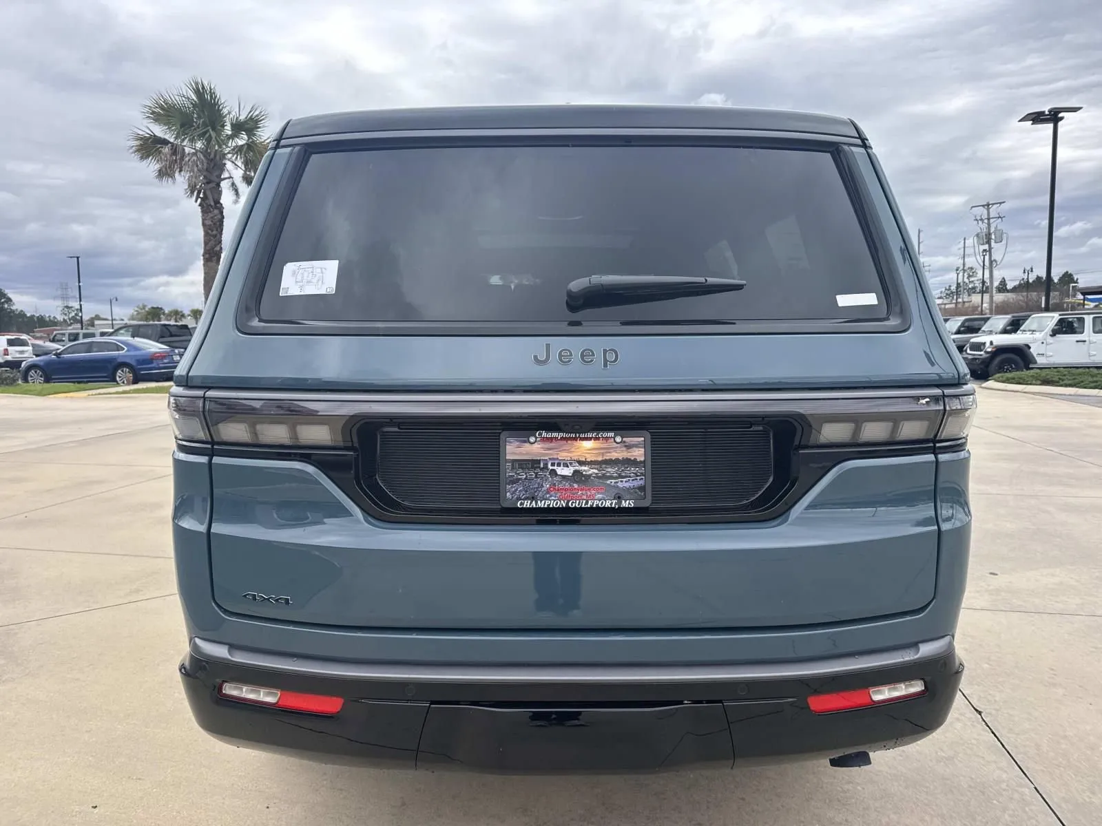 2026 Jeep Grand Wagoneer Upland - Photo 6