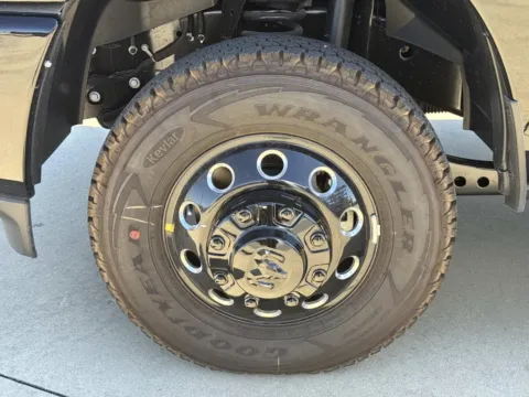 More photos of 2026 Ram 3500 Laramie at Champion Chrysler Dodge Jeep Ram, MS