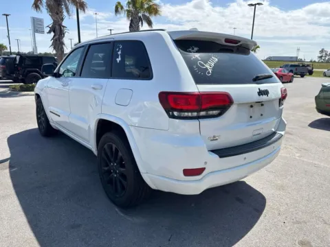 More photos of 2017 Jeep Grand Cherokee Altitude at Champion Chrysler Dodge Jeep Ram, MS
