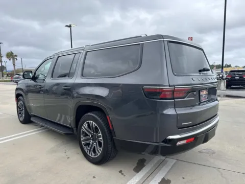 More photos of 2023 Jeep Wagoneer L Series II at Champion Chrysler Dodge Jeep Ram, MS