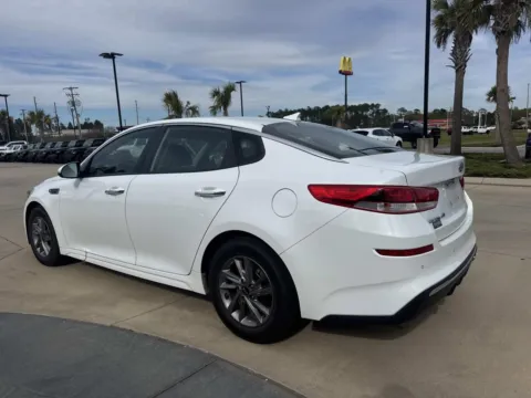 More photos of 2020 Kia Optima LX at Champion Chrysler Dodge Jeep Ram, MS