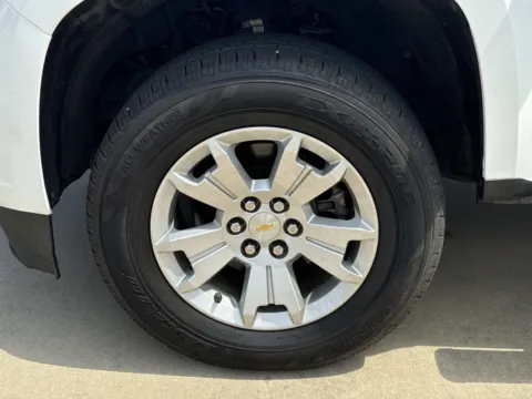 More photos of 2021 Chevrolet Colorado 2WD LT at Champion Chrysler Dodge Jeep Ram, MS