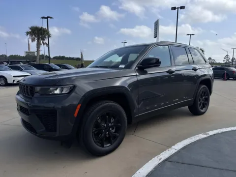Another view of 2026 Jeep Grand Cherokee Laredo Altitude for sale in Gulfport, MS at Champion Chrysler Dodge Jeep Ram